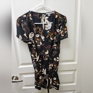 Thyme Maternity Floral Wrap Blouse NWT